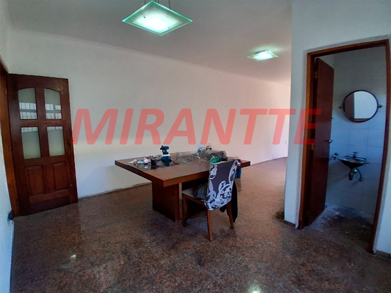 Sobrado de 274m² com 4 quartos em Vila Guilherme