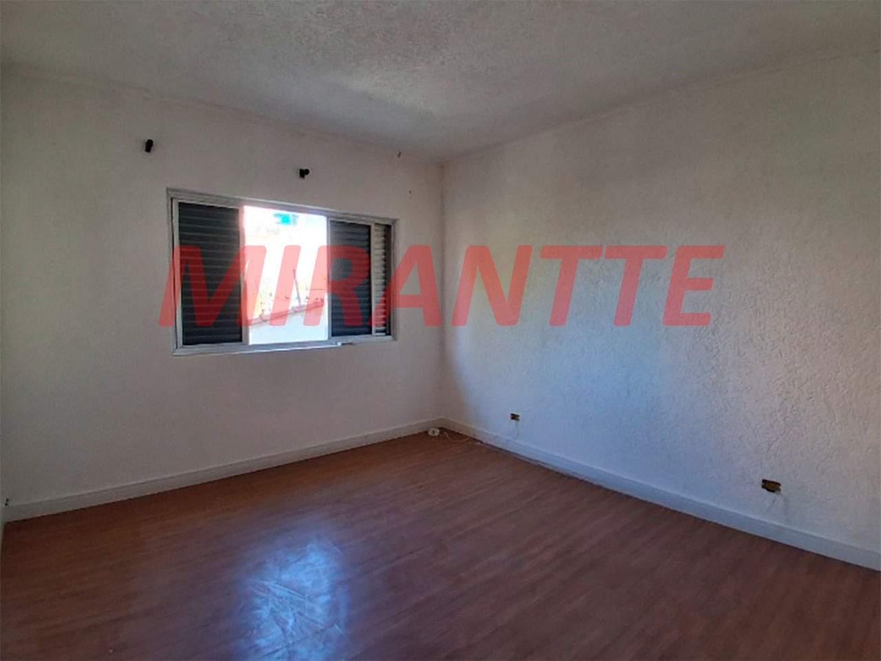 Sobrado de 274m² com 4 quartos em Vila Guilherme