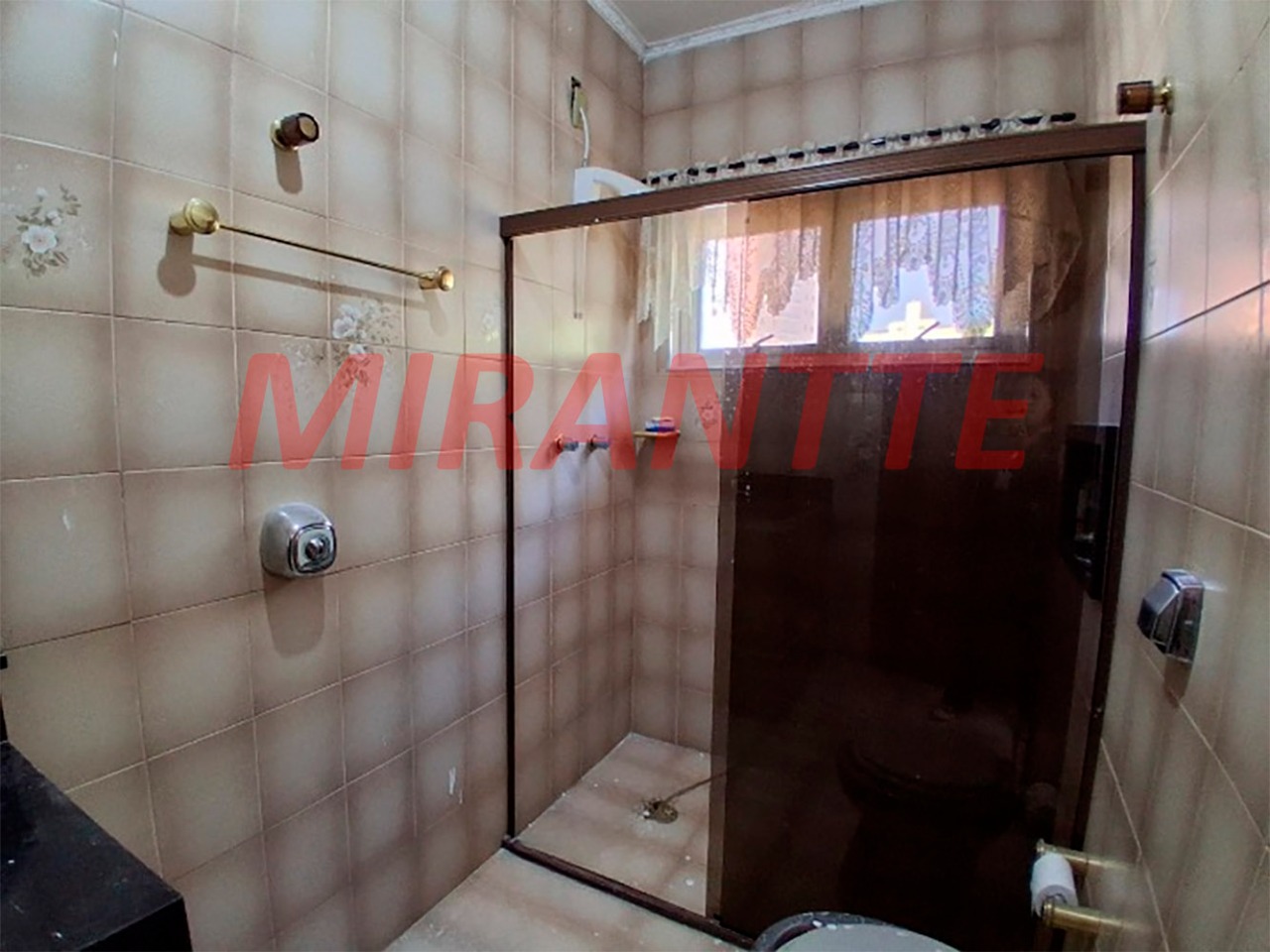 Sobrado de 274m² com 4 quartos em Vila Guilherme