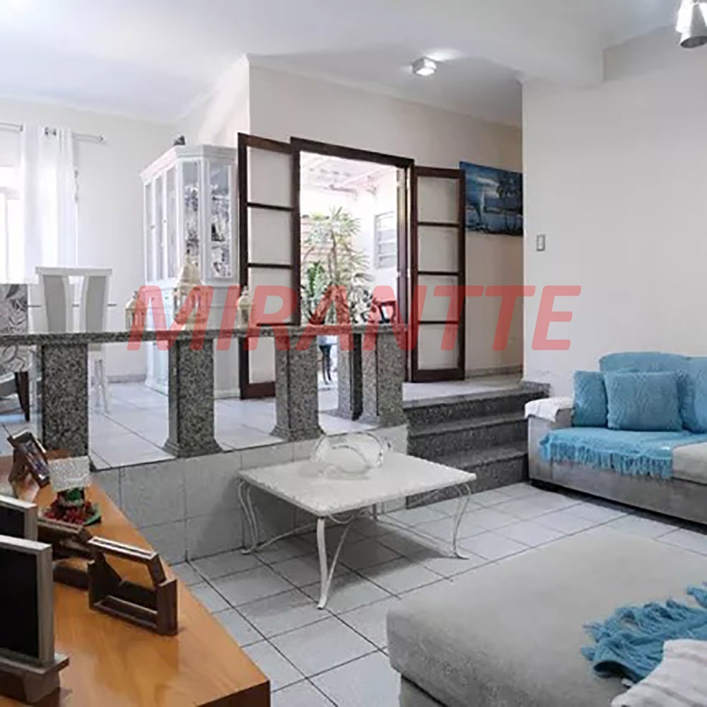 Casa terrea de 309m² com 3 quartos em Artur Alvim