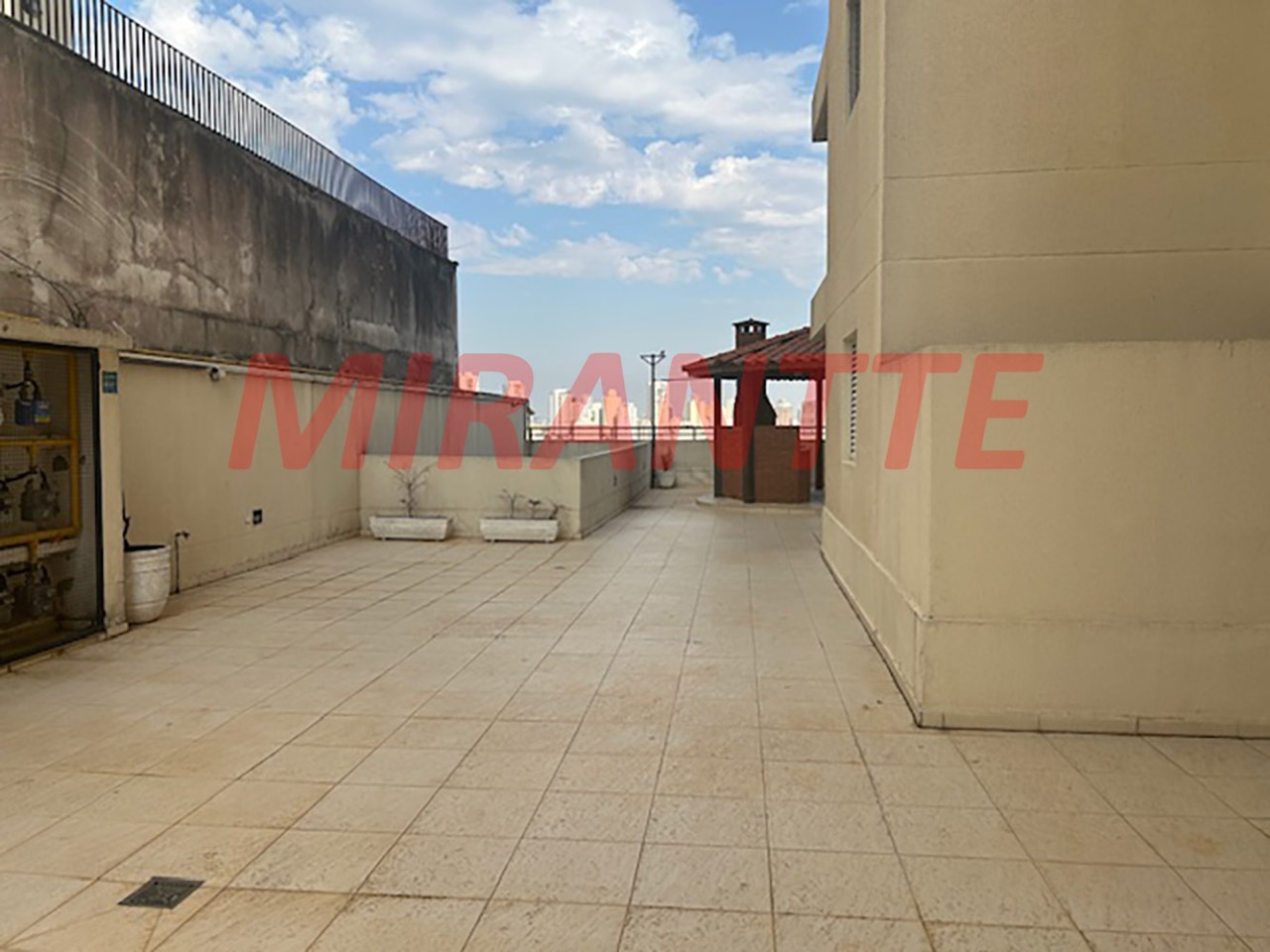 Cobertura de 130m² com 3 quartos em Horto Florestal