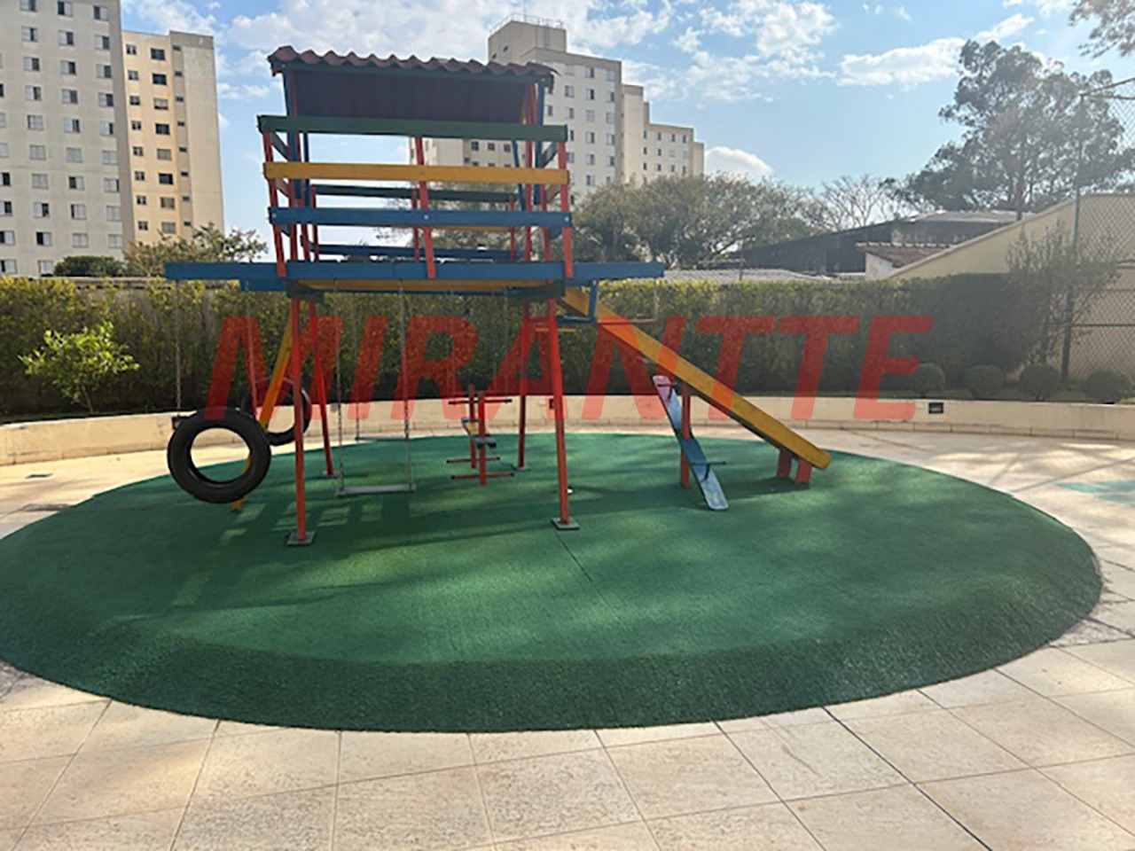 Cobertura de 130m² com 3 quartos em Horto Florestal
