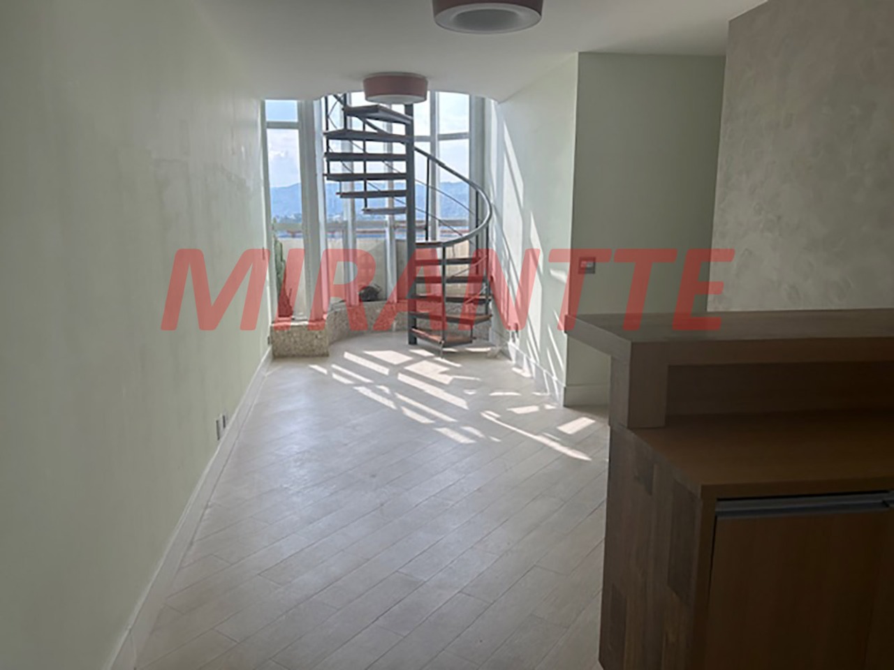 Cobertura de 130m² com 3 quartos em Horto Florestal