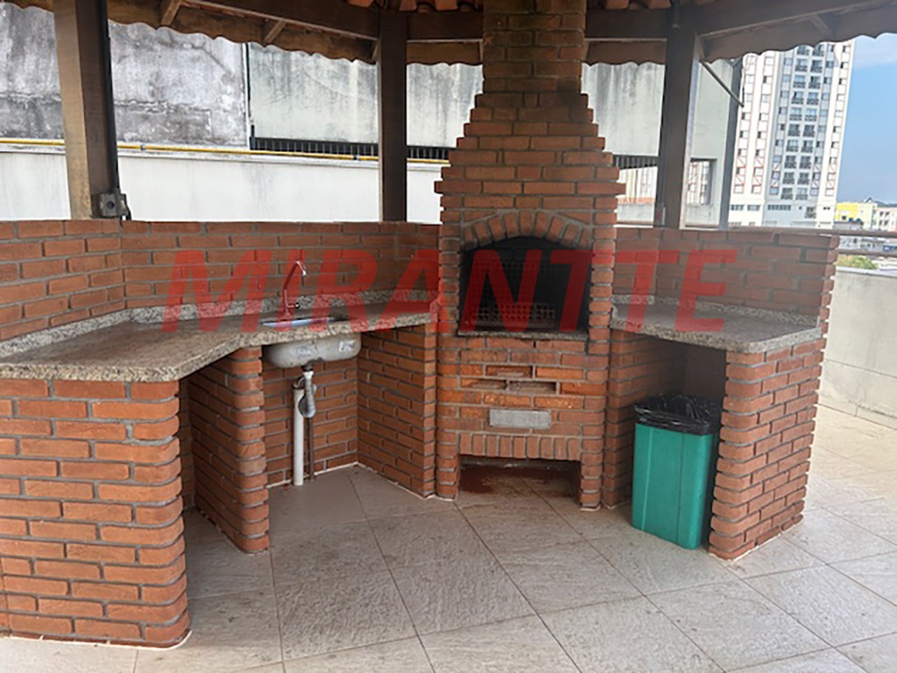 Cobertura de 130m² com 3 quartos em Horto Florestal