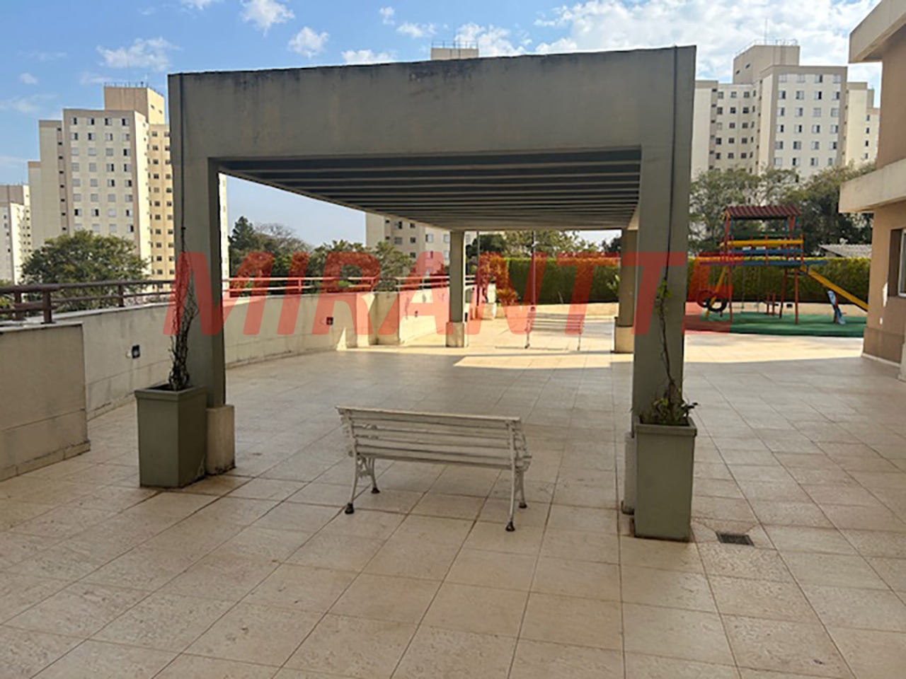 Cobertura de 130m² com 3 quartos em Horto Florestal