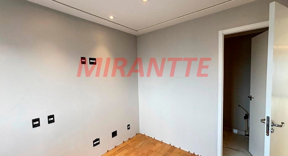 Apartamento de 88m² com 2 quartos em Jardim Santo André
