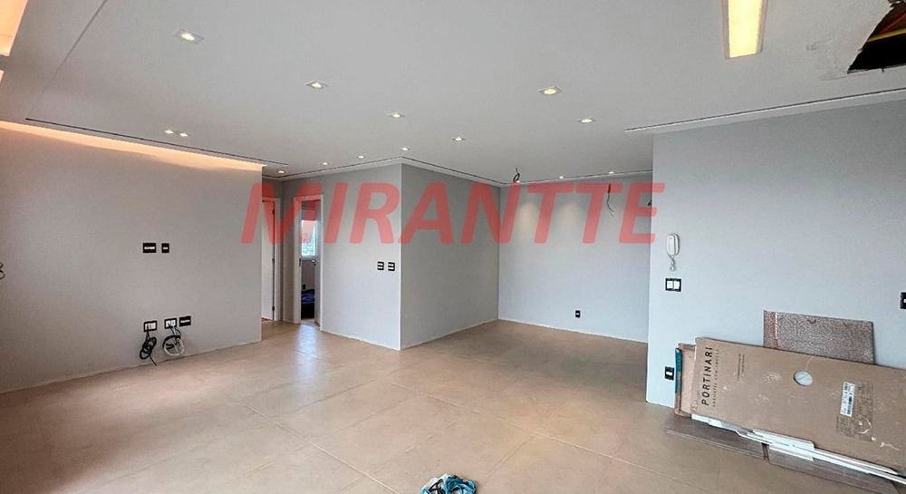 Apartamento de 88m² com 2 quartos em Jardim Santo André