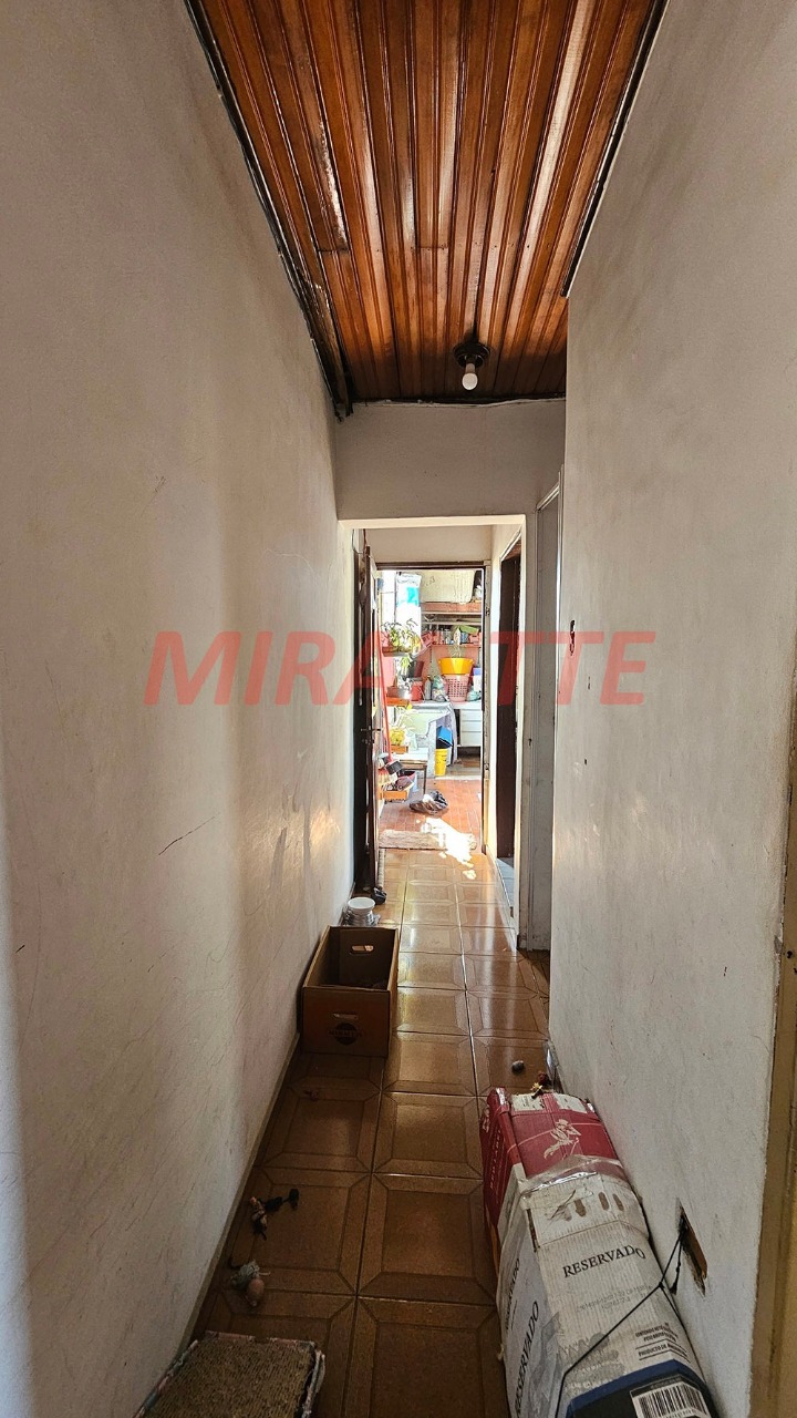 Sobrado de 200m² com 6 quartos em Parque Peruche