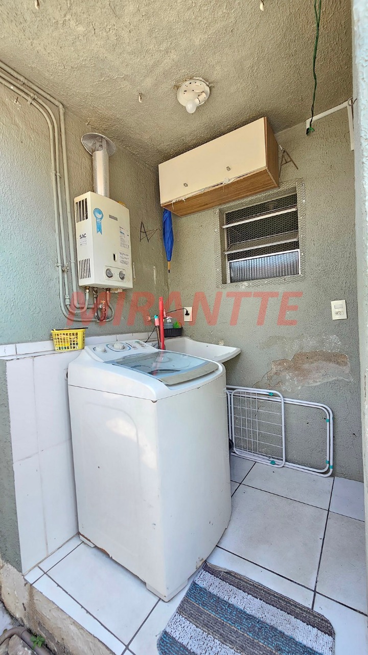 Sobrado de 200m² com 6 quartos em Parque Peruche