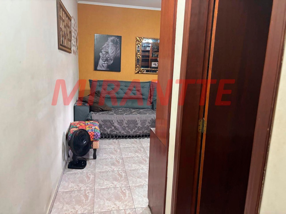 Sobrado de 200m² com 3 quartos em Vila Santa Terezinha (Zona Norte)