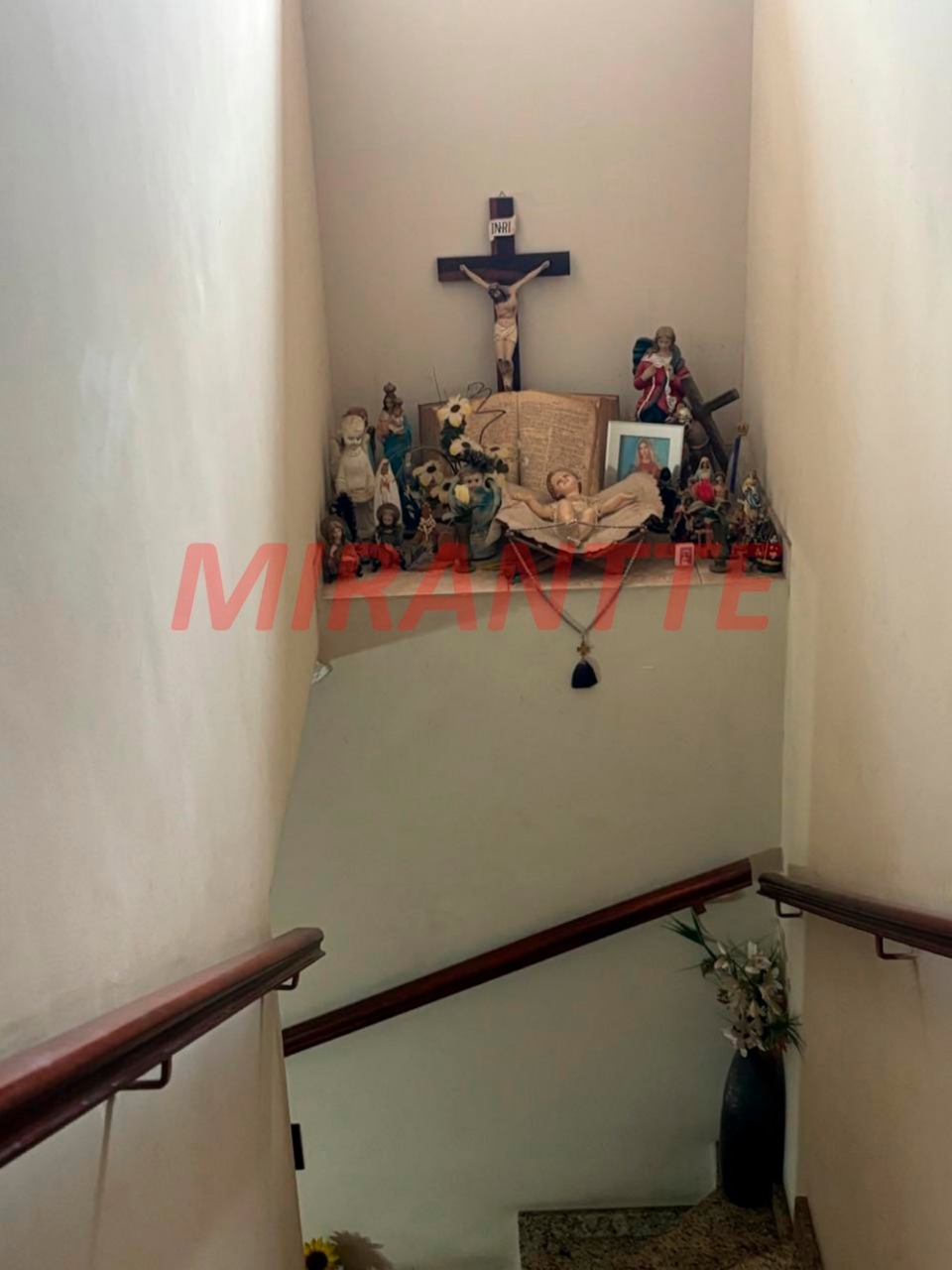 Sobrado de 200m² com 3 quartos em Vila Santa Terezinha (Zona Norte)