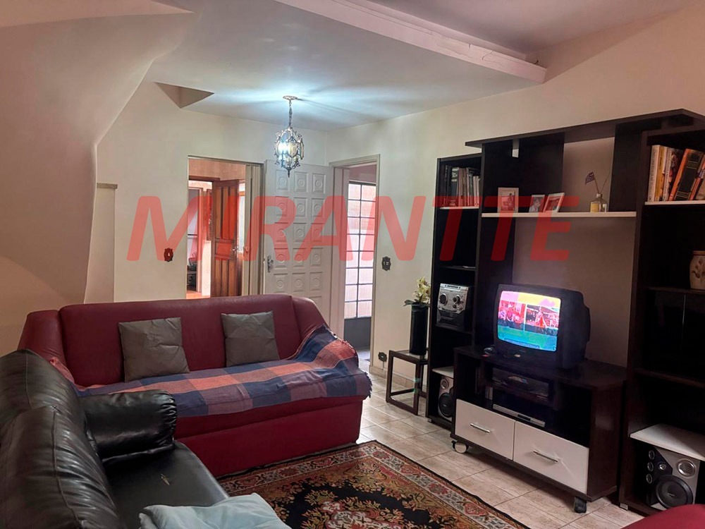 Sobrado de 103m² com 4 quartos em Conjunto Residencial Santa Terezinha