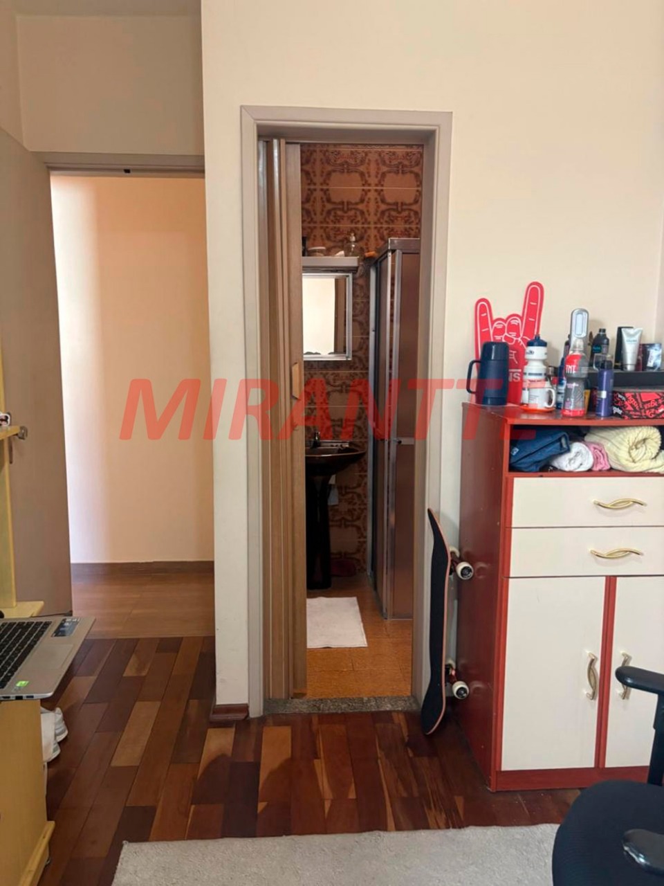 Sobrado de 103m² com 4 quartos em Conjunto Residencial Santa Terezinha