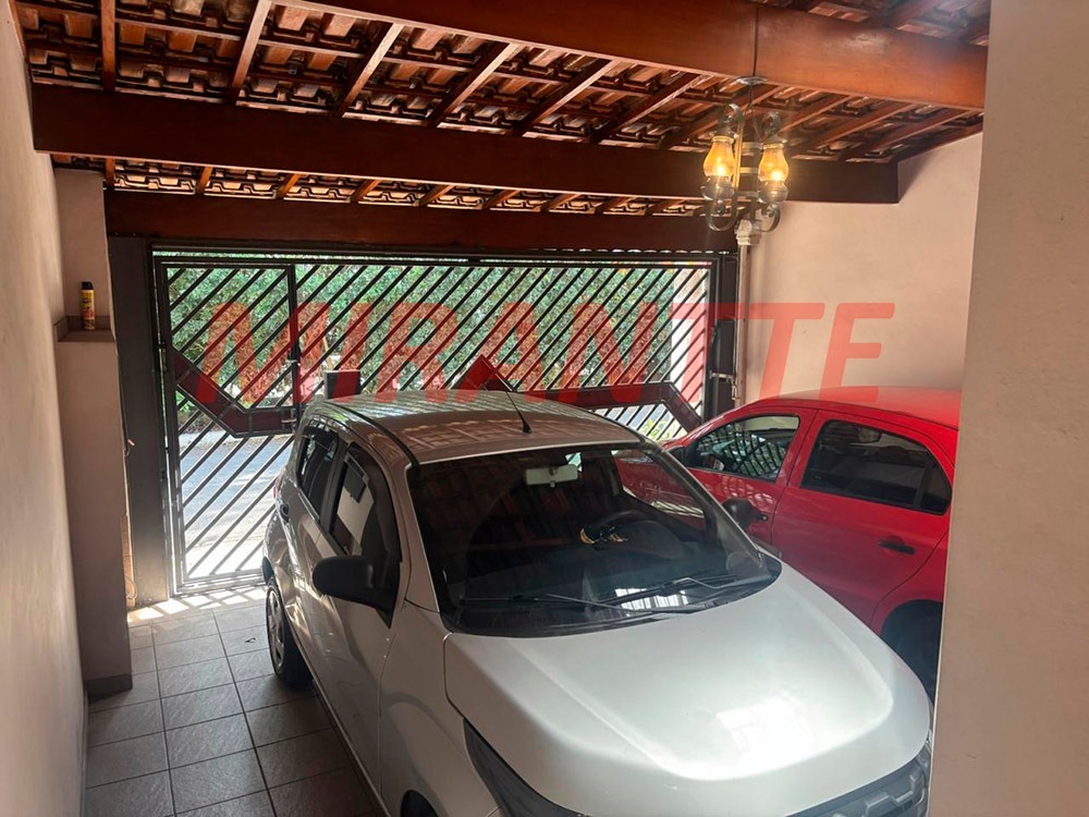Sobrado de 103m² com 4 quartos em Conjunto Residencial Santa Terezinha