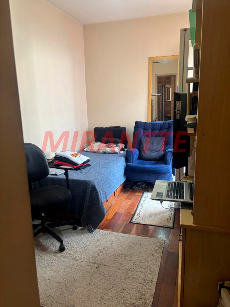 Sobrado de 103m² com 4 quartos em Conjunto Residencial Santa Terezinha