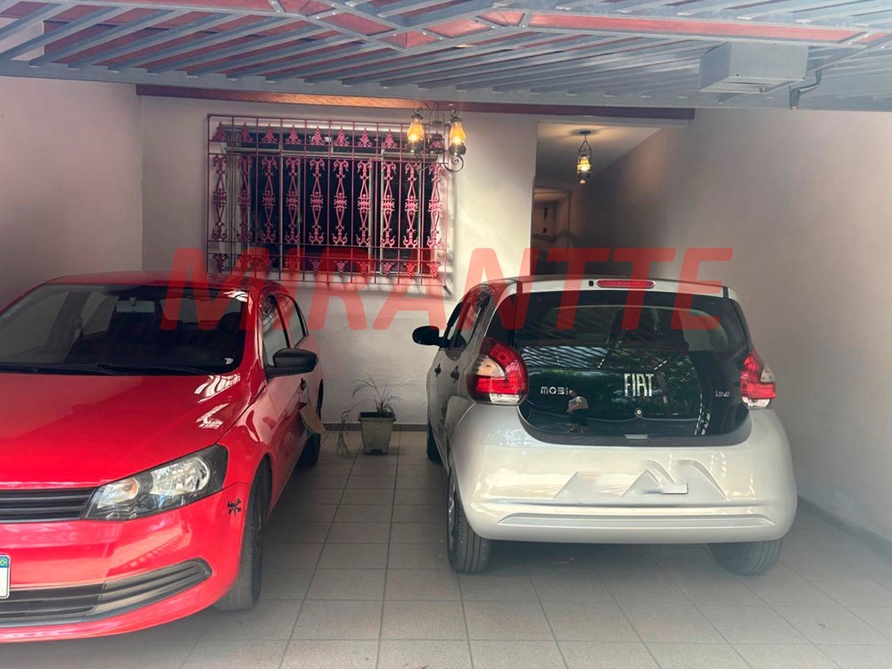 Sobrado de 103m² com 4 quartos em Conjunto Residencial Santa Terezinha