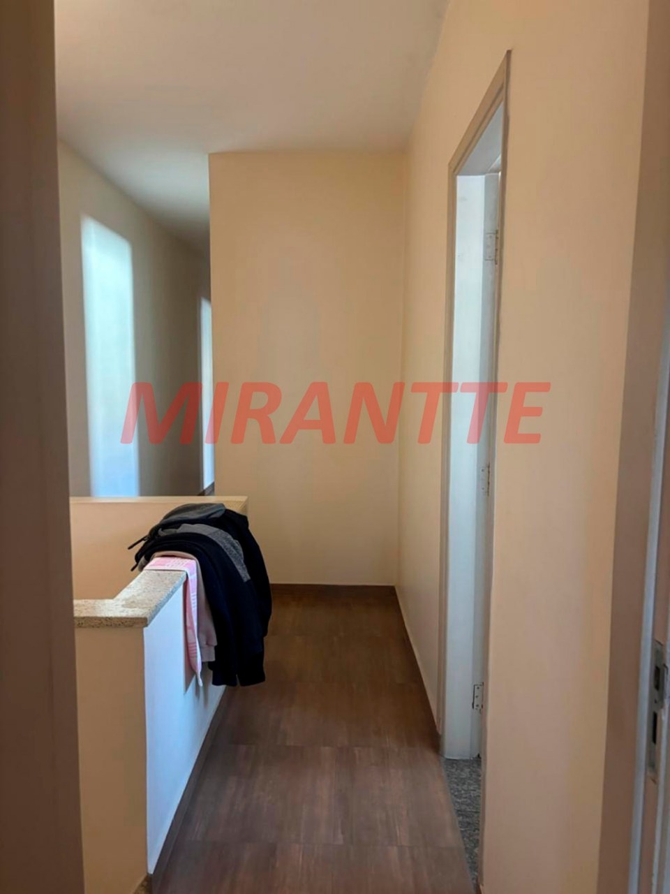 Sobrado de 103m² com 4 quartos em Conjunto Residencial Santa Terezinha