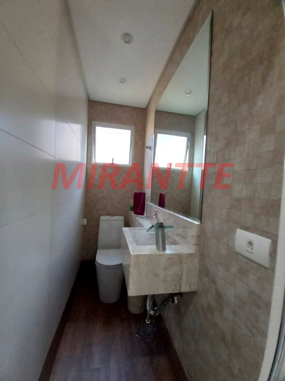 Cond. fechado de 97m² com 2 quartos em Vila Nova Mazzei