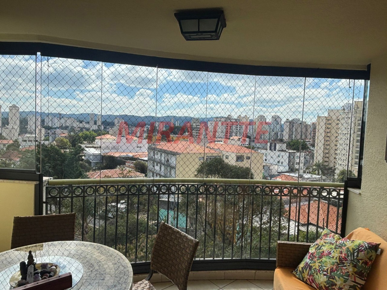 Apartamento de 120m² com 3 quartos em Santana