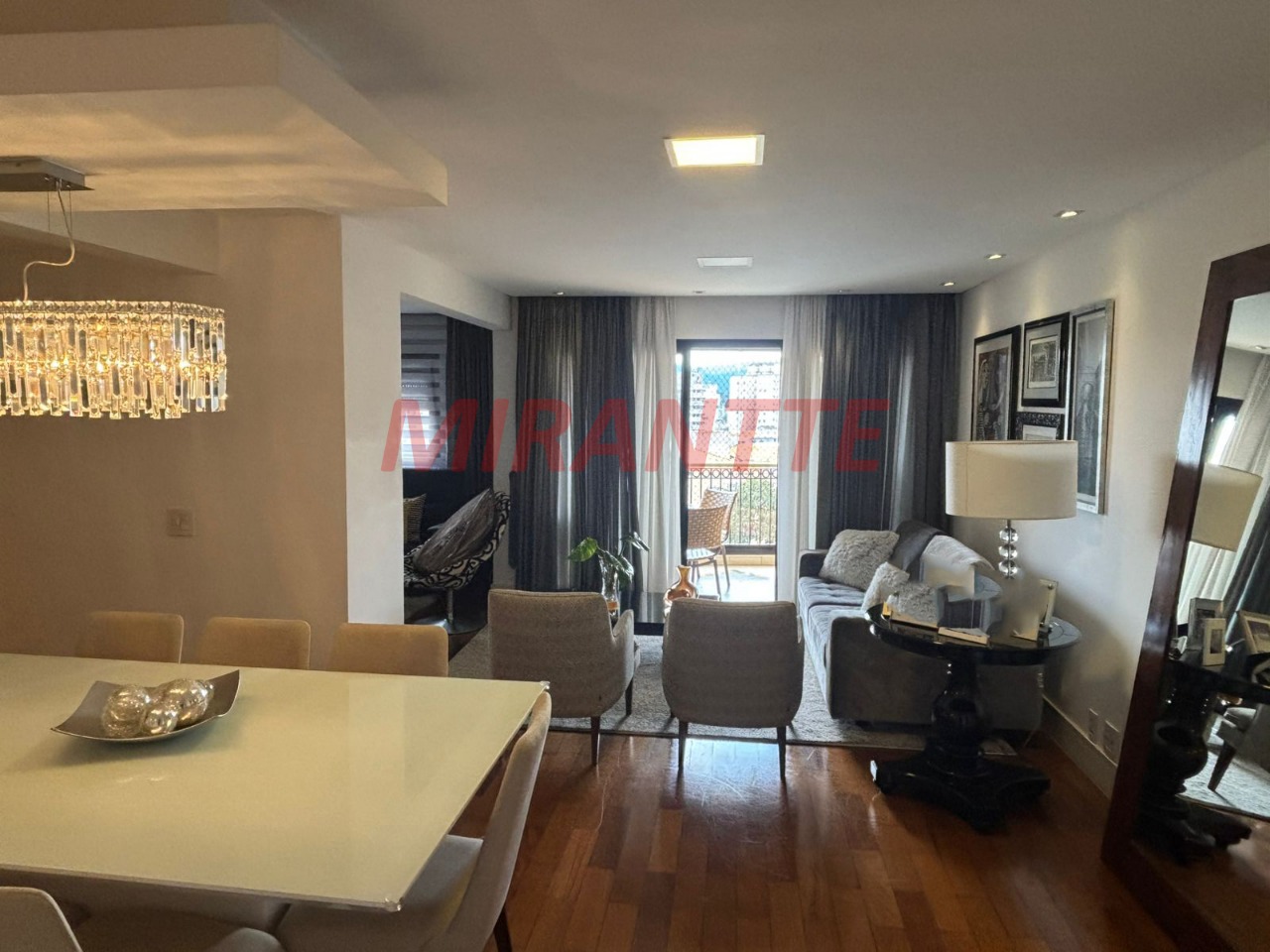 Apartamento de 120m² com 3 quartos em Santana