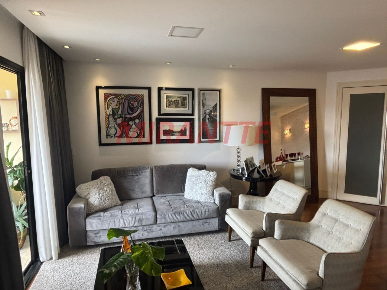 Apartamento de 120m² com 3 quartos em Santana