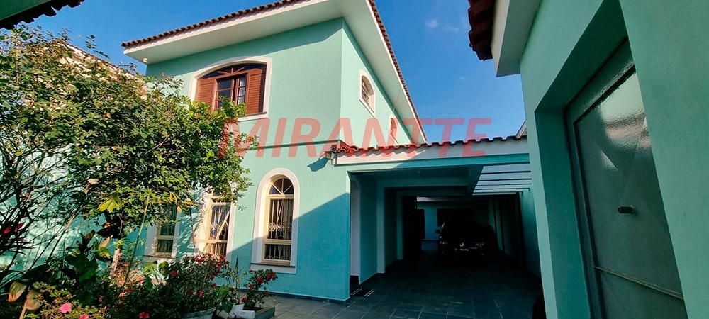 Sobrado de 185m² com 3 quartos em Jardim Joamar