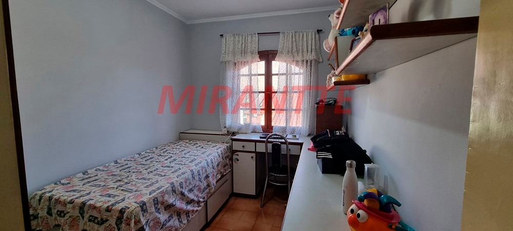 Sobrado de 185m² com 3 quartos em Jardim Joamar