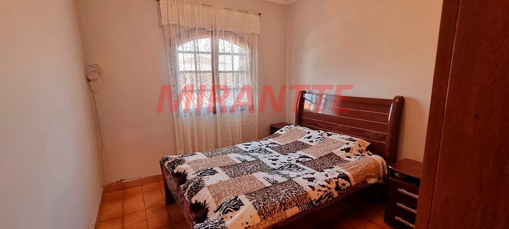 Sobrado de 185m² com 3 quartos em Jardim Joamar