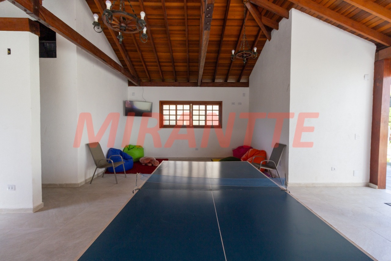Sobrado de 300m² com 3 quartos em Tremembe
