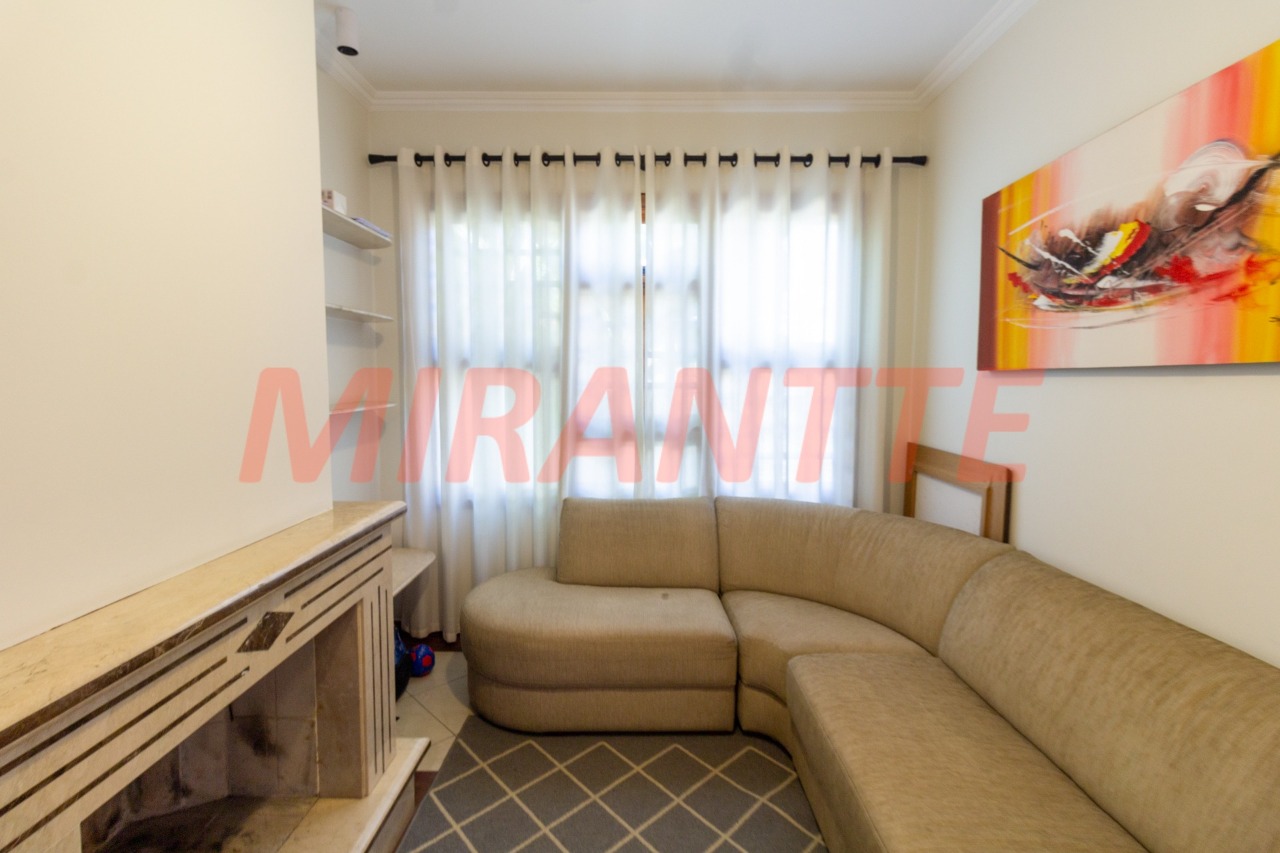 Sobrado de 300m² com 3 quartos em Tremembe