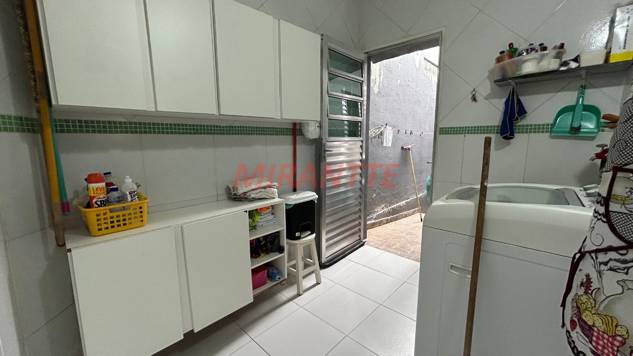 Casa terrea de 180m² com 3 quartos em Chora Menino