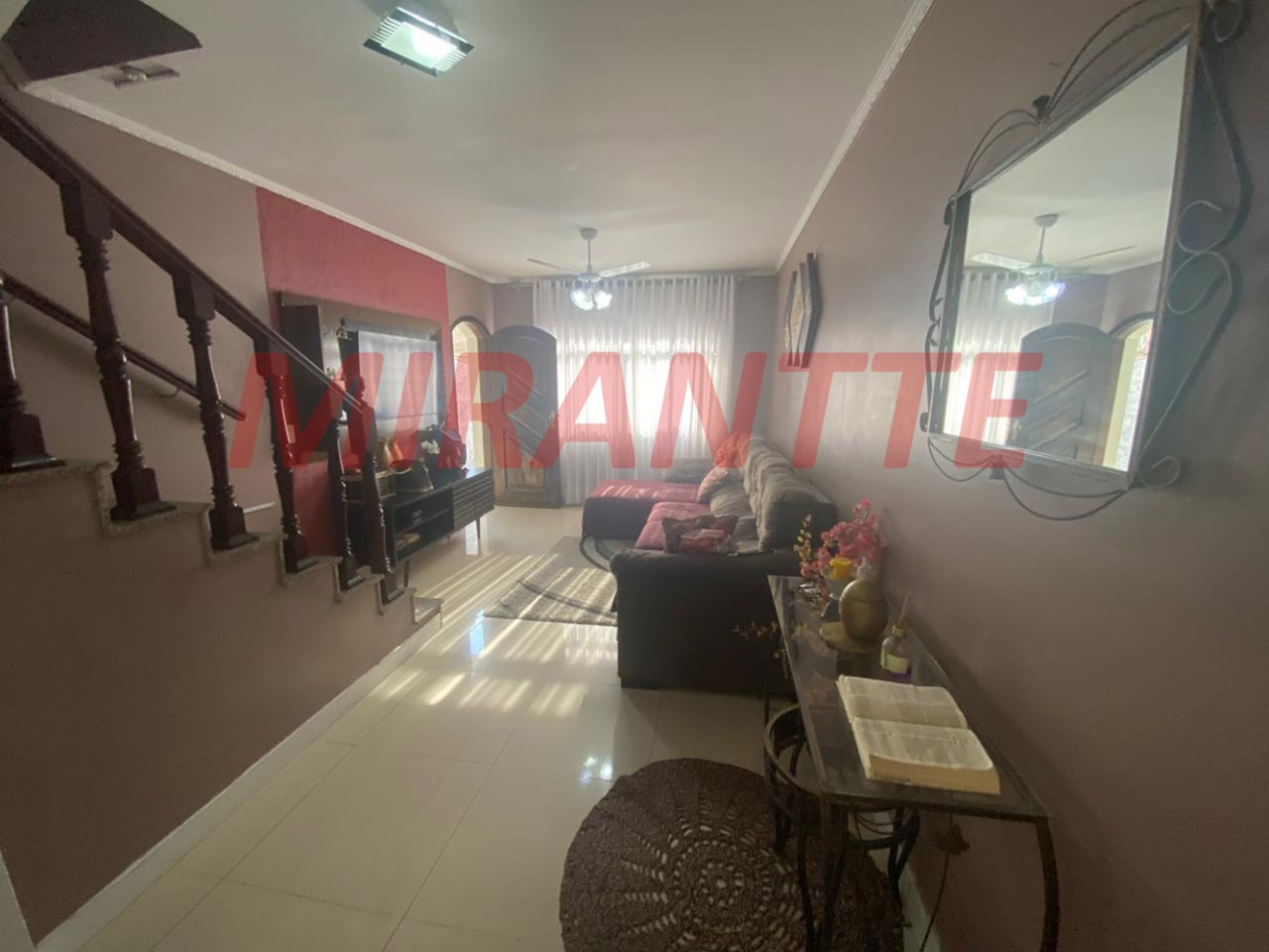 Sobrado de 156m² com 3 quartos em Parada Inglesa