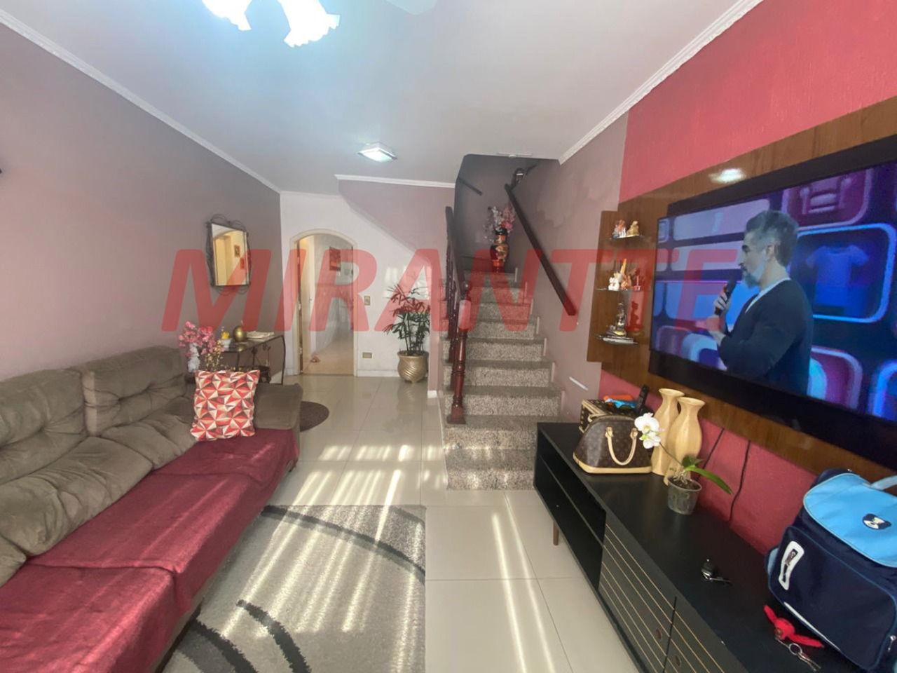 Sobrado de 156m² com 3 quartos em Parada Inglesa