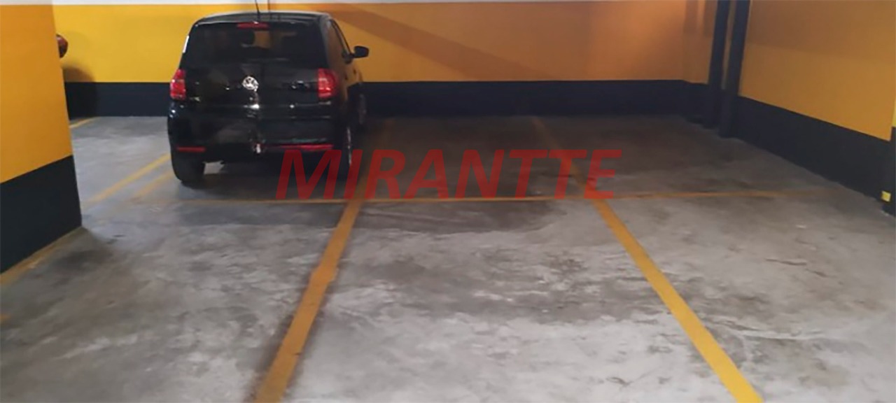 Apartamento de 140m² com 3 quartos em Santana
