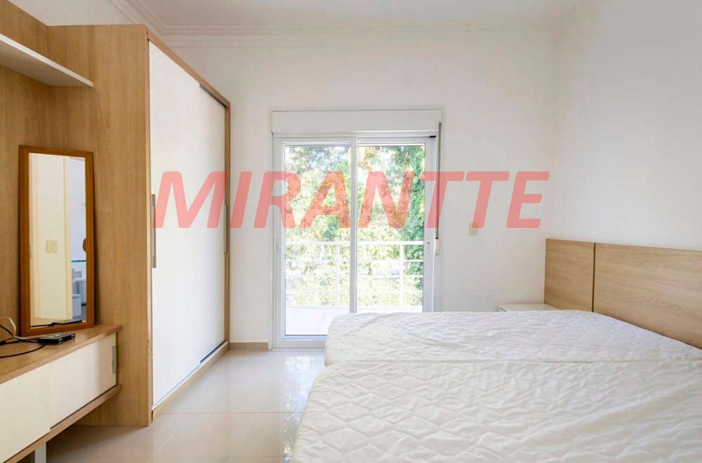 Cond. fechado de 324m² com 6 quartos em Riviera