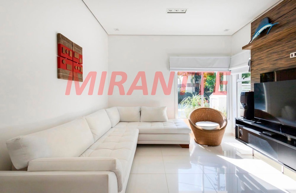 Cond. fechado de 324m² com 6 quartos em Riviera