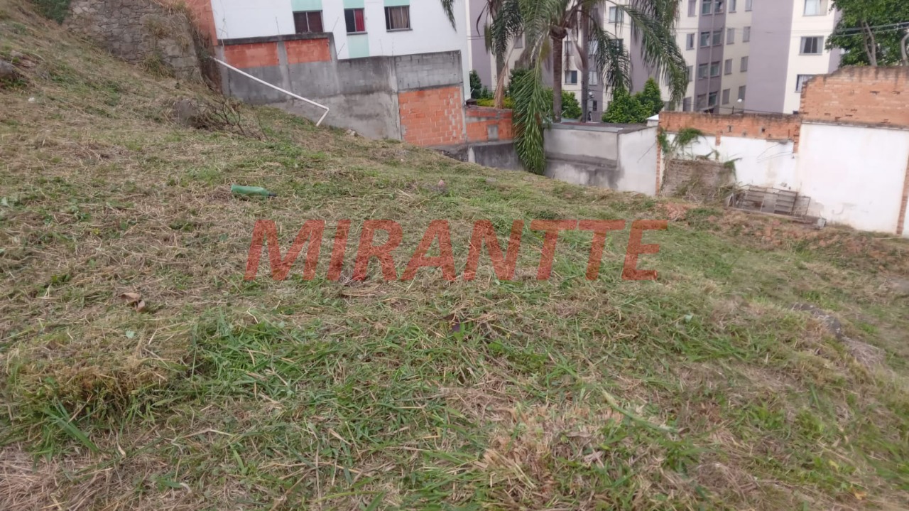 Terreno de 0m² em Vila Pereira Barreto