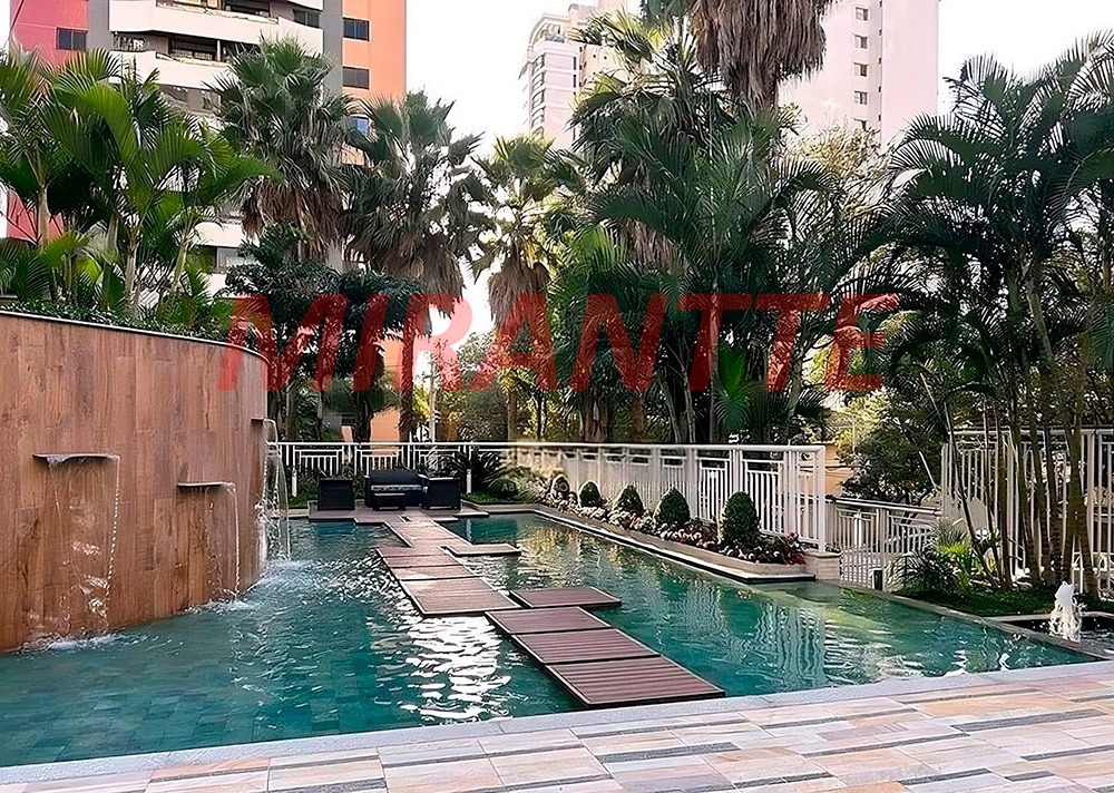 Apartamento de 366m² com 4 quartos em Alto da Lapa
