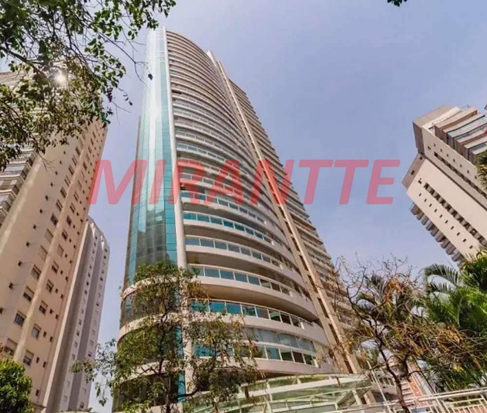 Apartamento de 366m² com 4 quartos em Alto da Lapa