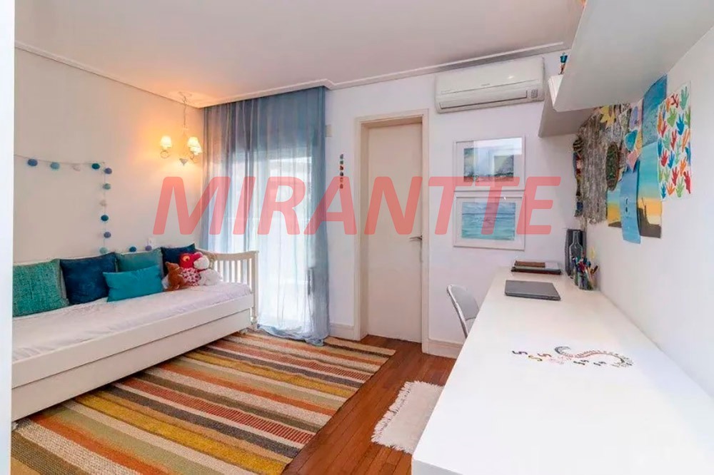 Apartamento de 366m² com 4 quartos em Alto da Lapa