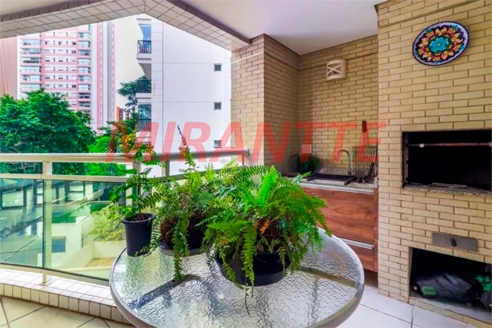 Apartamento de 366m² com 4 quartos em Alto da Lapa