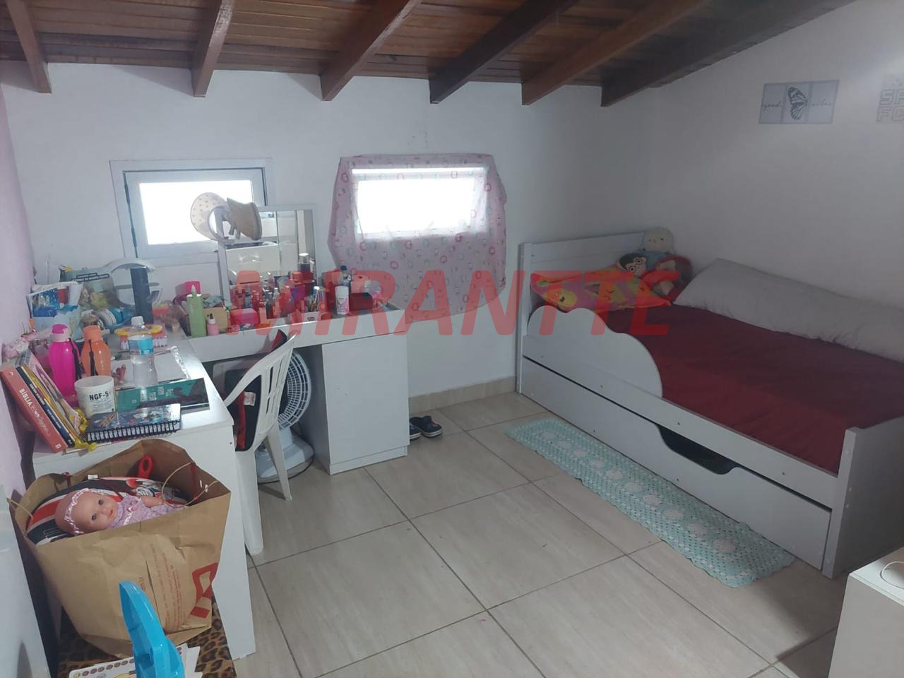 Sobrado de 376m² com 6 quartos em Pedra Branca