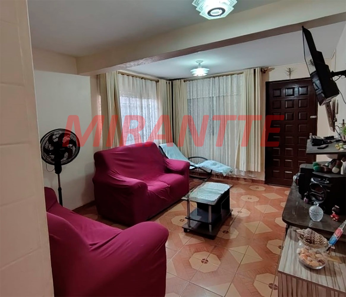 Sobrado de 200m² com 4 quartos em Vila Nova Cachoeirinha