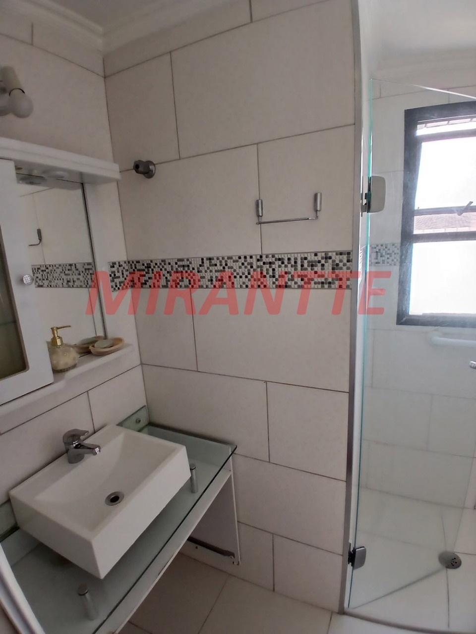 Apartamento de 74m² com 3 quartos em Vila Anglo Brasileira