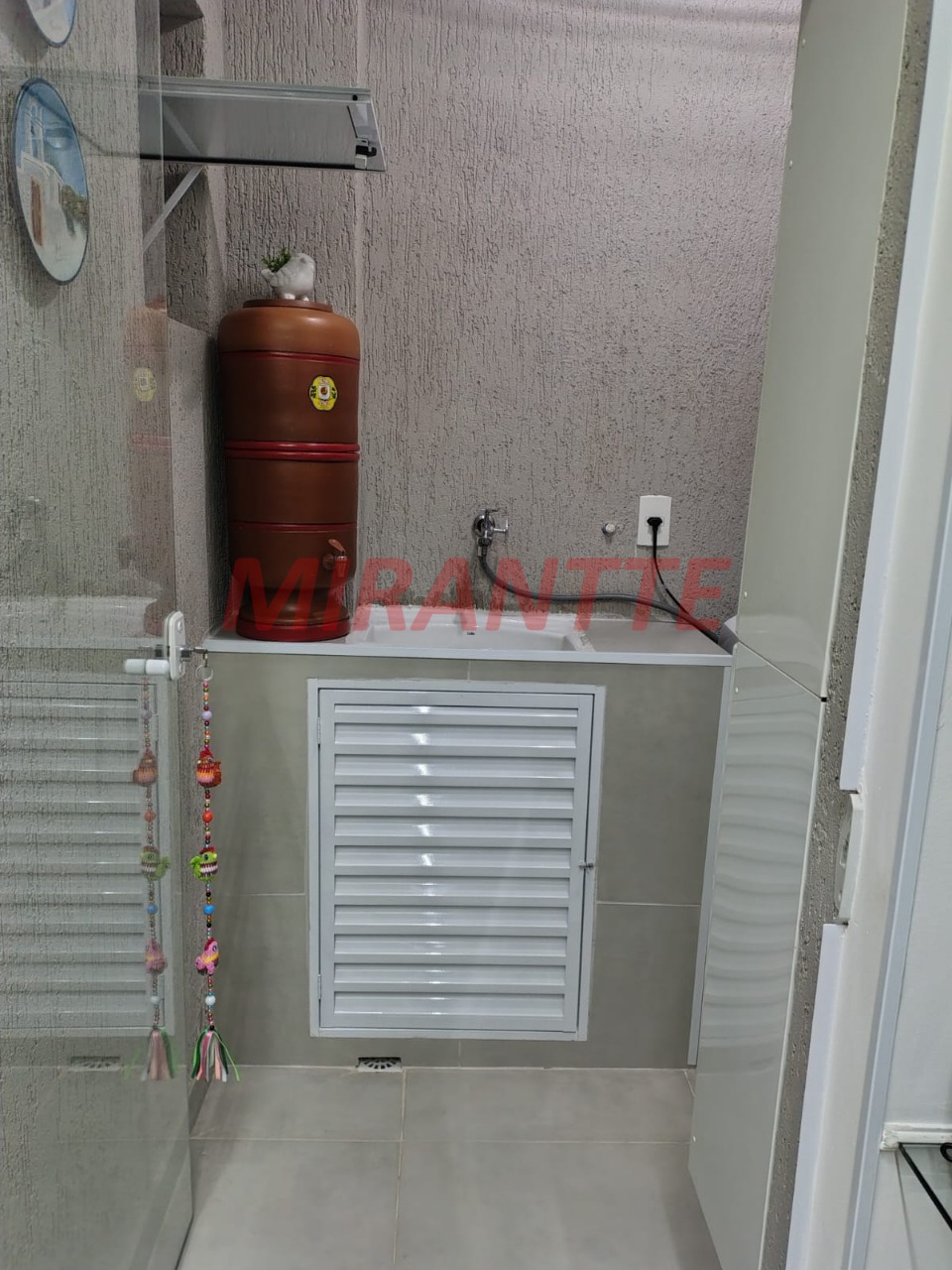 Cond. fechado de 55m² com 2 quartos em Vila Nivi