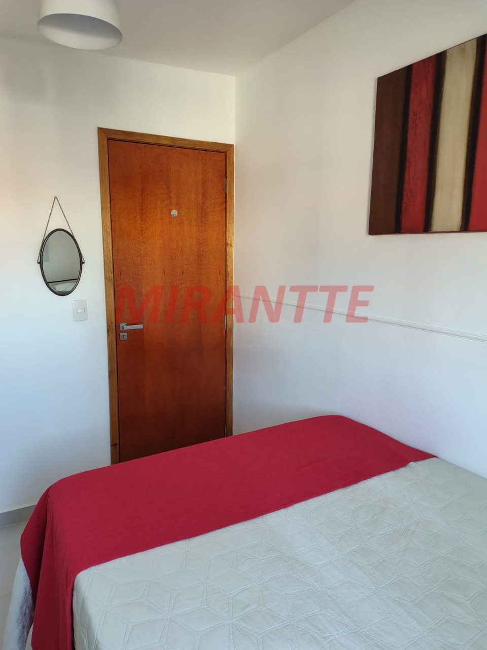 Cond. fechado de 55m² com 2 quartos em Vila Nivi