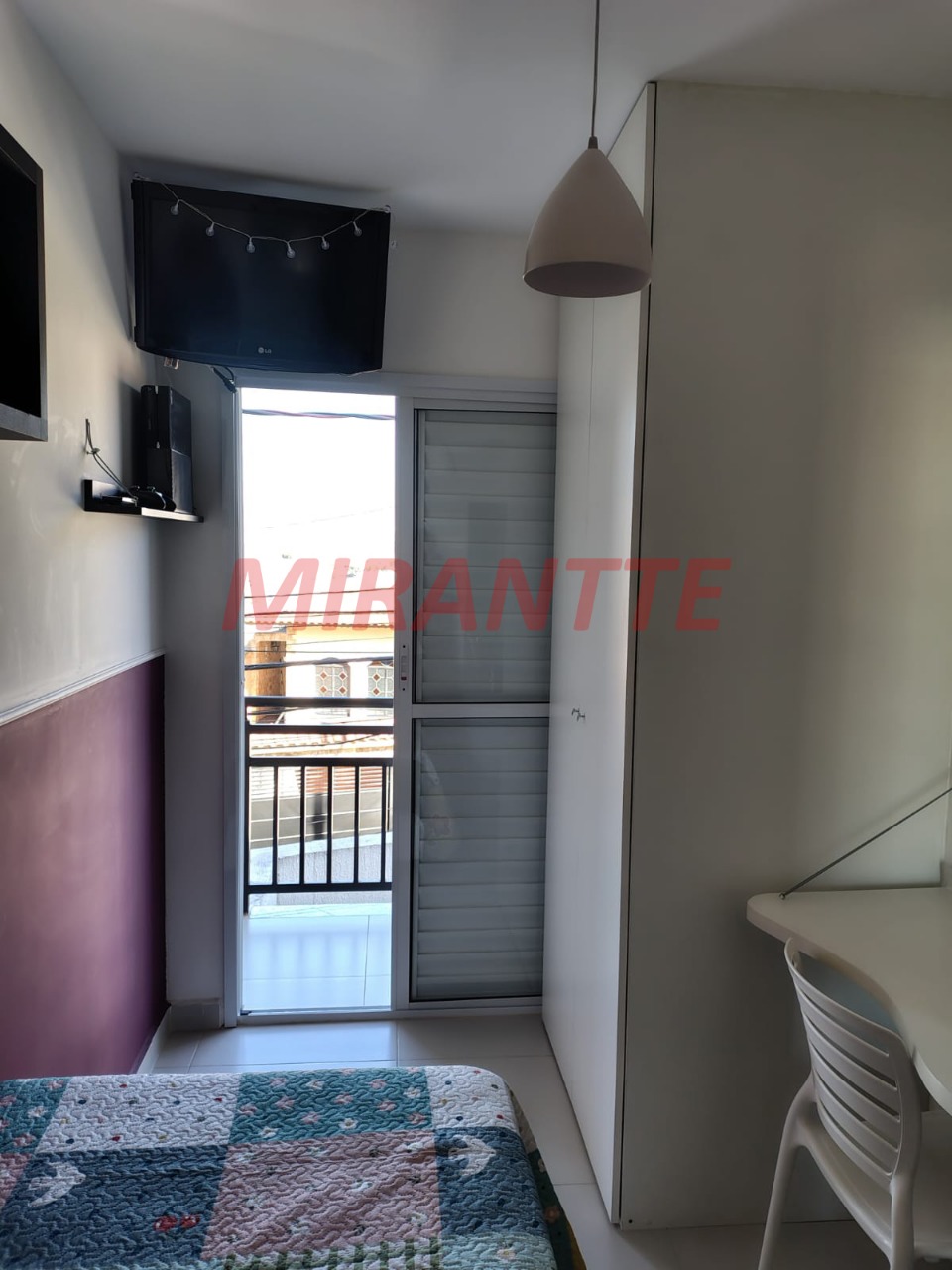 Cond. fechado de 55m² com 2 quartos em Vila Nivi