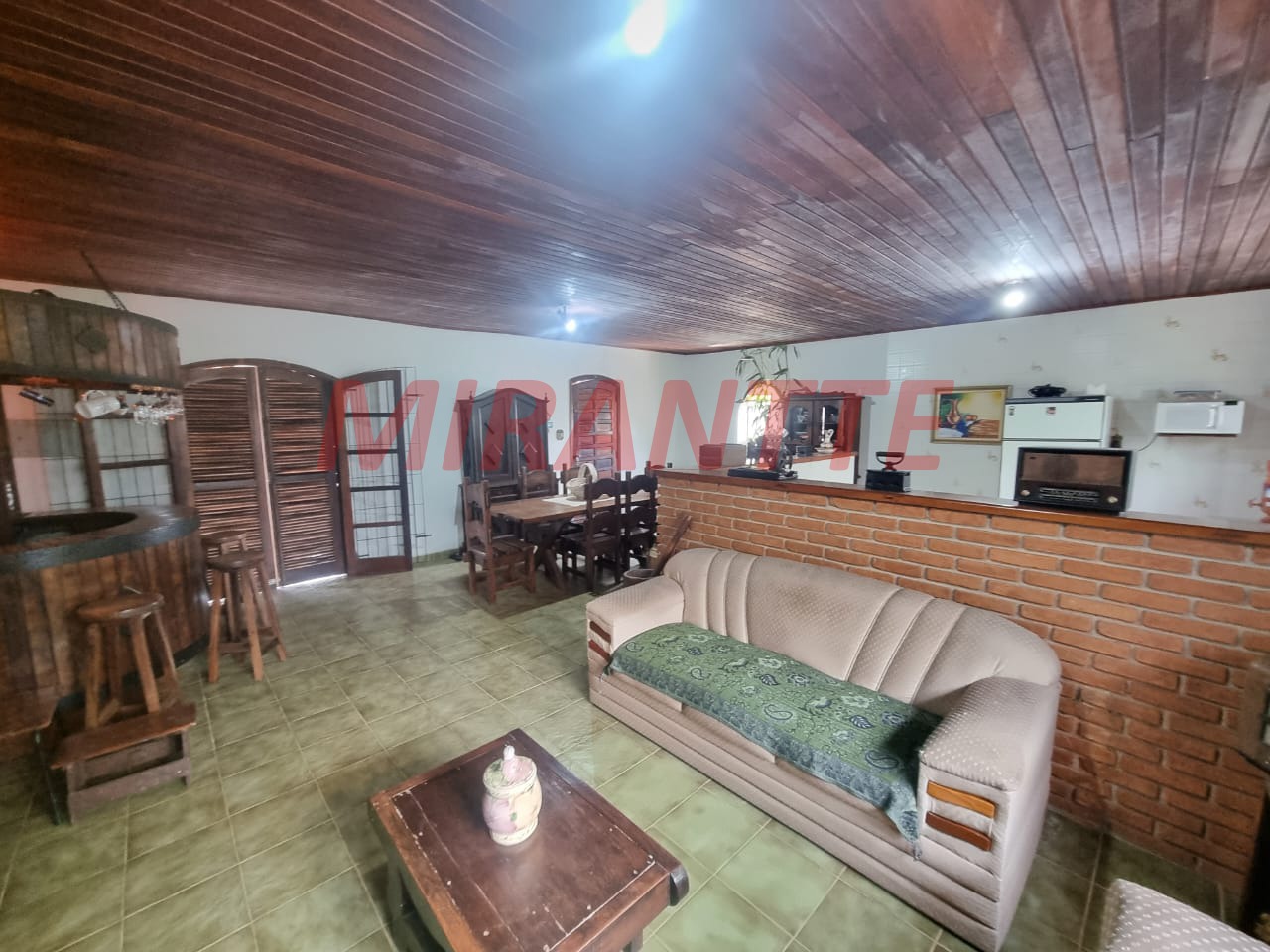 Cond. fechado de 159.9m² com 3 quartos em Canjica (Terra Preta)