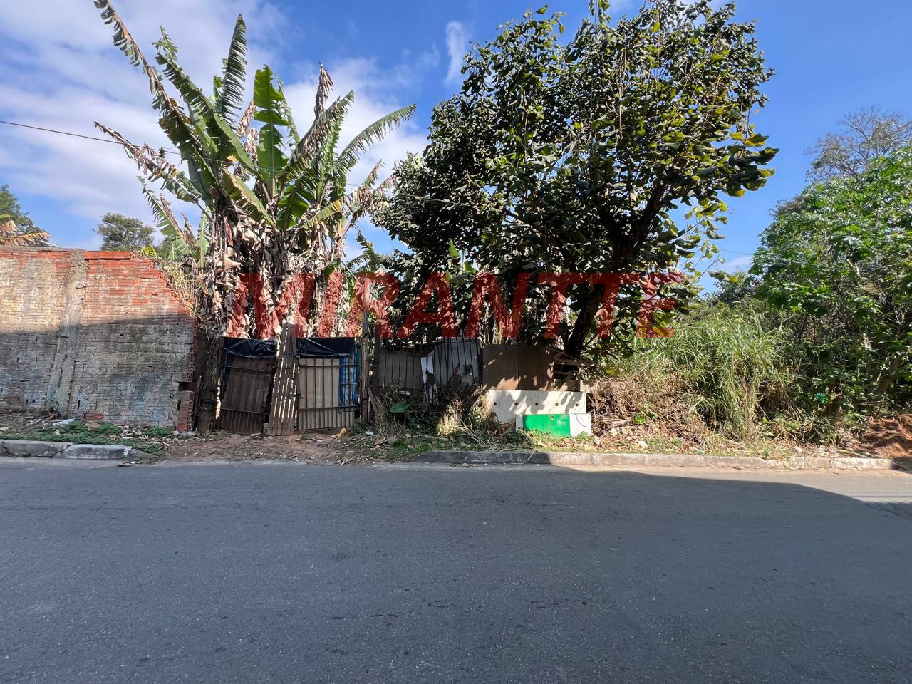 Terreno de 0m² em Recreio São Jorge