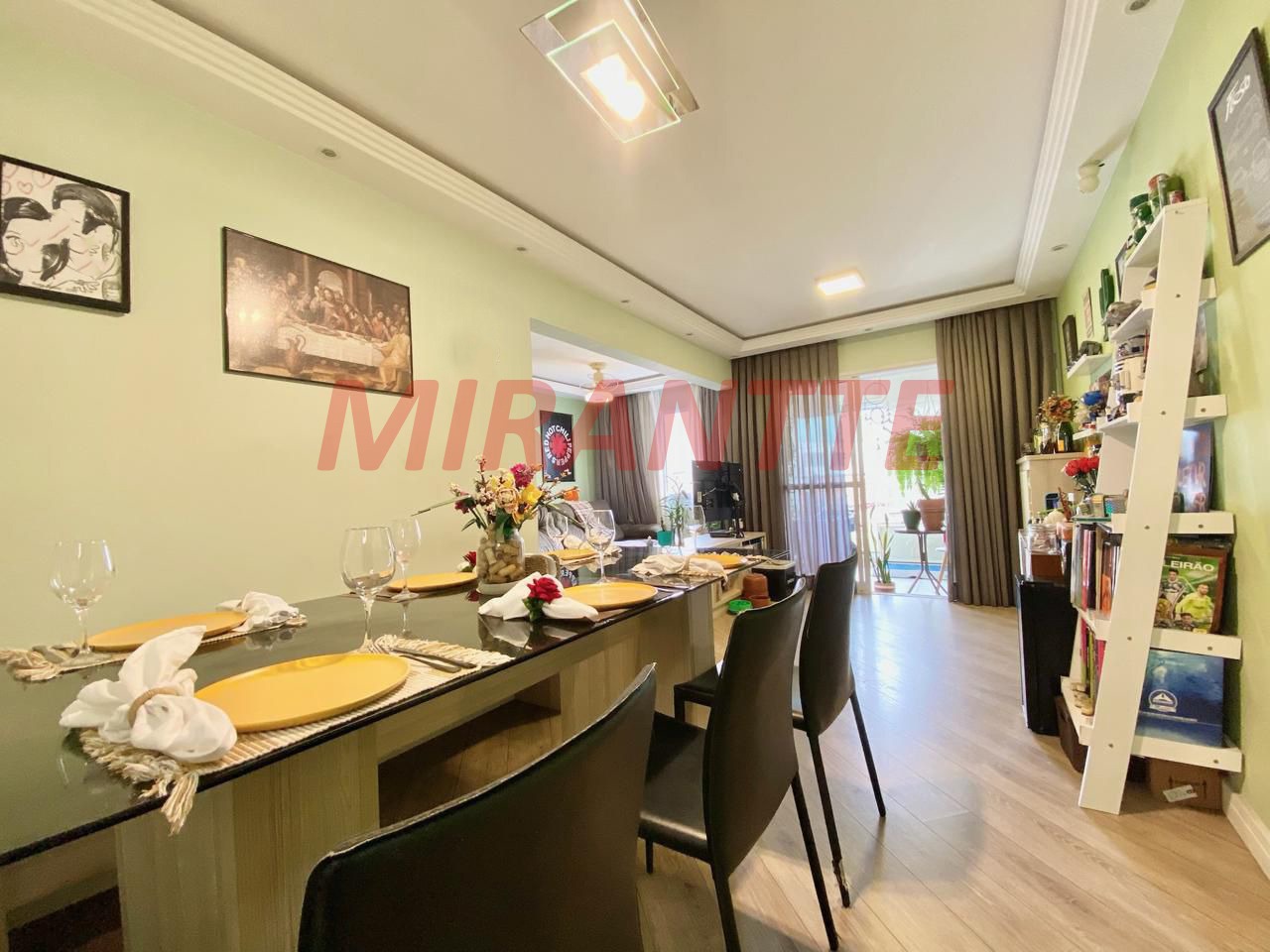 Apartamento de 75m² com 2 quartos em Vila Augusta